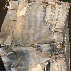 Old Navy ‘Boyfriend’ jean shorts Size 2